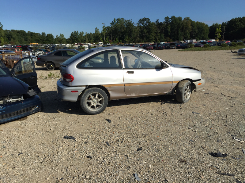 This was a Ford...I forget what. Not sure if the ride height is stock, but I love the clearance here.